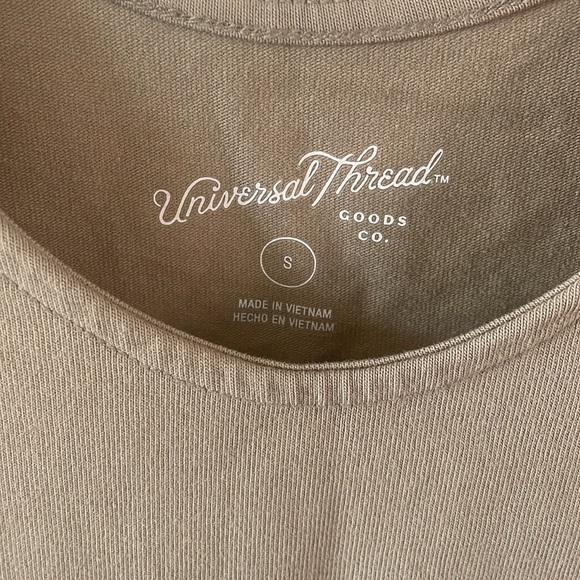 NWT bodysuit- universal threads - Picture 2 of 4